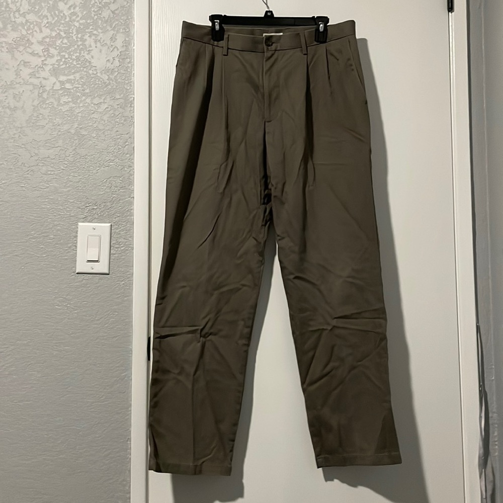 Dockers pants W34 L32